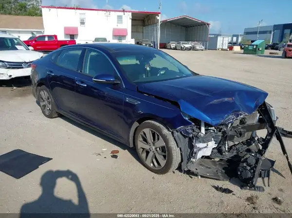 5XXGT4L37KG289897 2019 KIA OPTIMA - Image 1