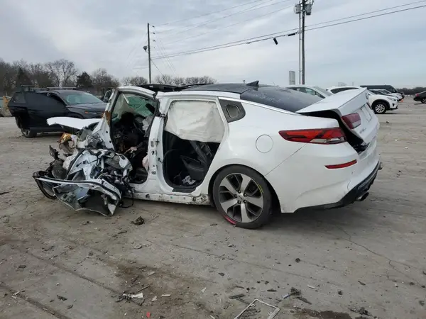 5XXGT4L37KG294680 2019 KIA OPTIMA - Image 2