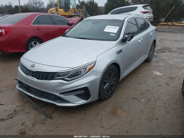 5XXGT4L37KG297661 2019 KIA OPTIMA - Image 2