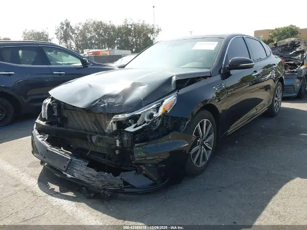 5XXGT4L37KG298891 2019 KIA OPTIMA - Image 2