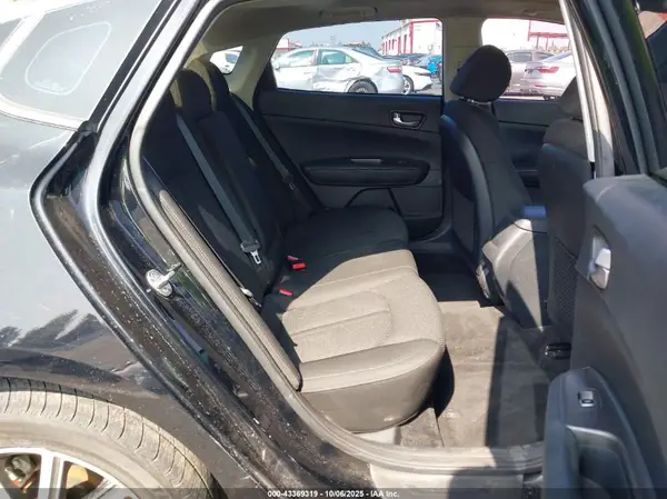 5XXGT4L37KG298891 2019 KIA OPTIMA - Image 8