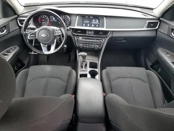 5XXGT4L37KG300865 2019 KIA OPTIMA - Image 8