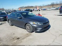 5XXGT4L37KG302082 2019 KIA OPTIMA