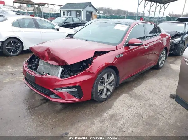 5XXGT4L37KG303300 2019 KIA OPTIMA - Image 2