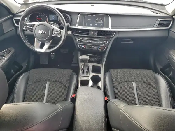 5XXGT4L37KG303538 2019 KIA OPTIMA - Image 8
