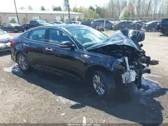 5XXGT4L37KG305015 2019 KIA OPTIMA