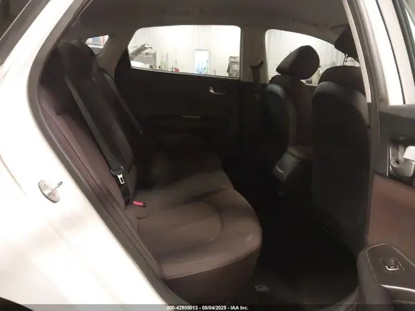 5XXGT4L37KG309016 2019 KIA OPTIMA - Image 8