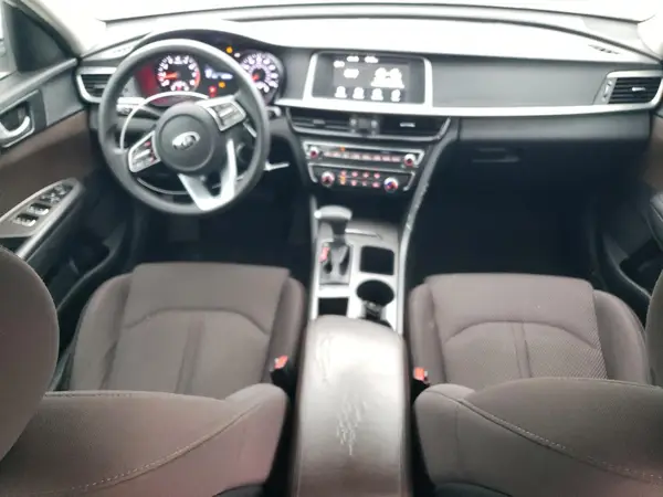 5XXGT4L37KG310702 2019 KIA OPTIMA - Image 8