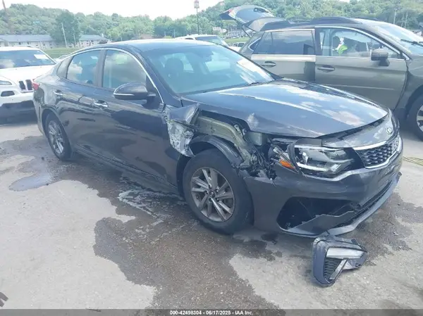 5XXGT4L37KG311106 2019 KIA OPTIMA - Image 1