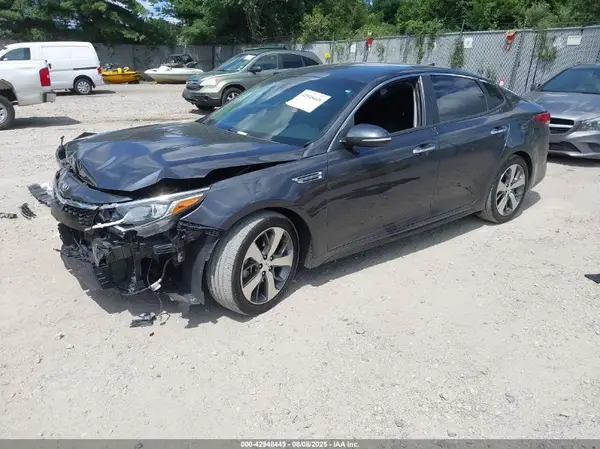 5XXGT4L37KG313227 2019 KIA OPTIMA - Image 2