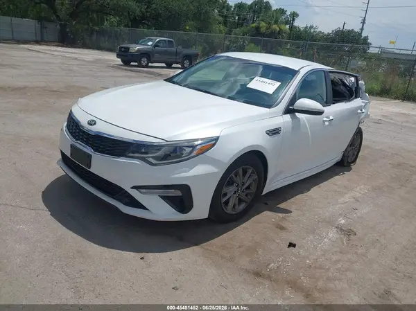 5XXGT4L37KG313275 2019 KIA OPTIMA - Image 2