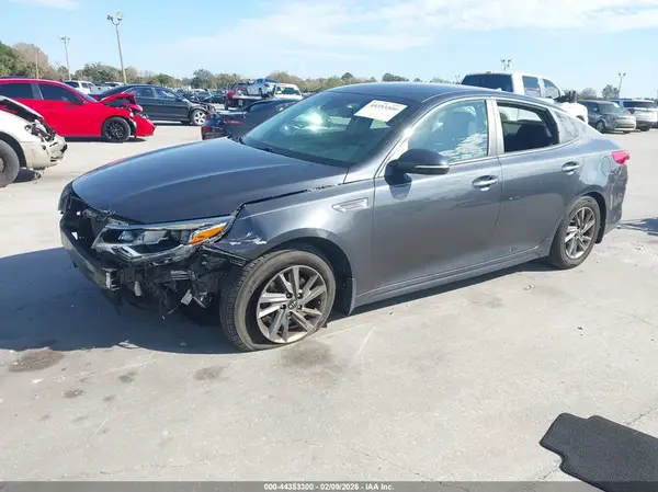 5XXGT4L37KG319674 2019 KIA OPTIMA - Image 2