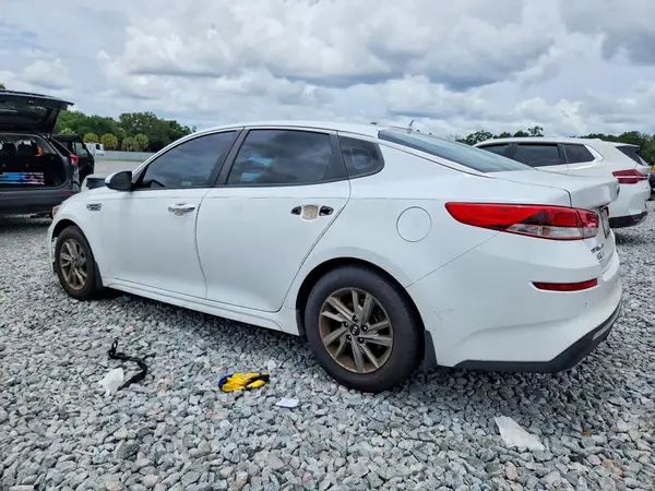 5XXGT4L37KG320405 2019 KIA OPTIMA - Image 2