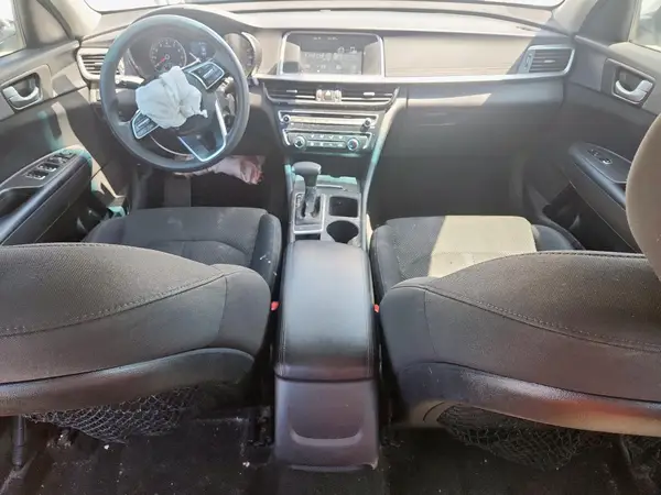 5XXGT4L37KG324244 2019 KIA OPTIMA - Image 8