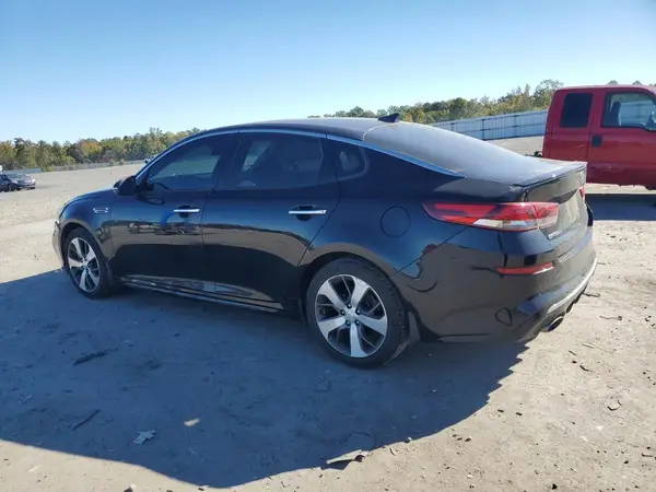 5XXGT4L37KG324910 2019 KIA OPTIMA - Image 2