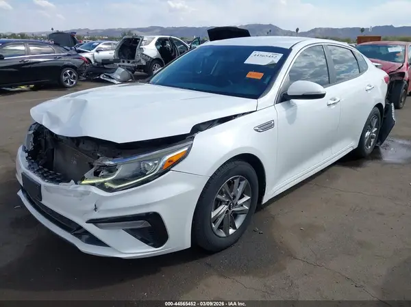 5XXGT4L37KG335292 2019 KIA OPTIMA - Image 2