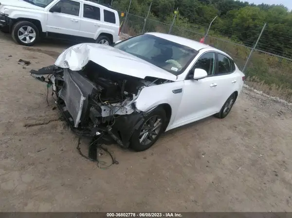 5XXGT4L37KG336474 2019 KIA OPTIMA - Image 2