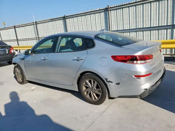 5XXGT4L37KG337429 2019 KIA OPTIMA - Image 2