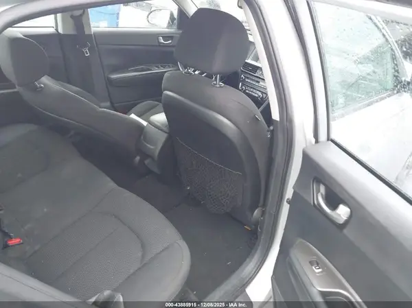 5XXGT4L37KG339245 2019 KIA OPTIMA - Image 8