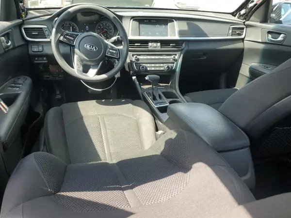 5XXGT4L37KG344624 2019 KIA OPTIMA - Image 8