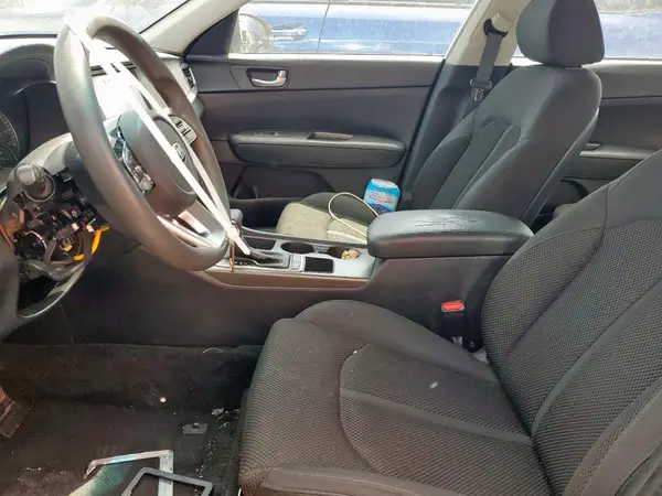 5XXGT4L37KG348592 2019 KIA OPTIMA - Image 8