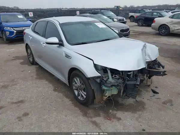 5XXGT4L37KG349368 2019 KIA OPTIMA - Image 1