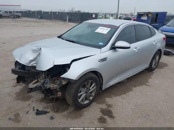 5XXGT4L37KG349368 2019 KIA OPTIMA - Image 2