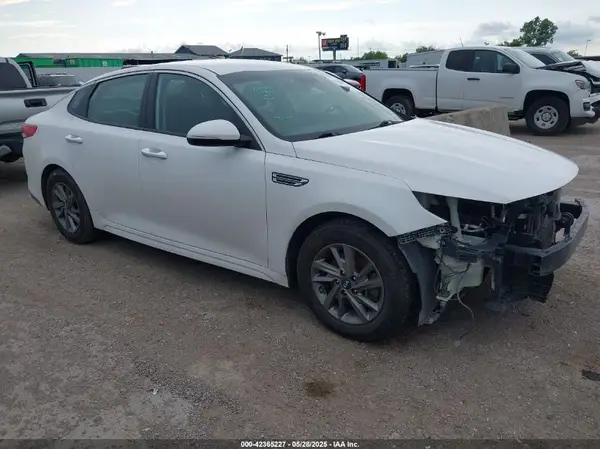 5XXGT4L37KG350116 2019 KIA OPTIMA - Image 1