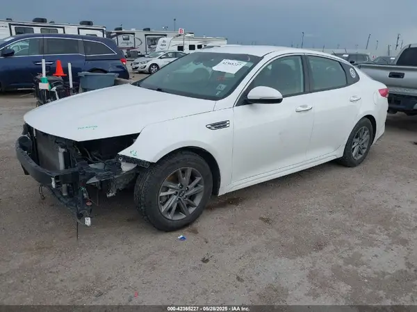5XXGT4L37KG350116 2019 KIA OPTIMA - Image 2