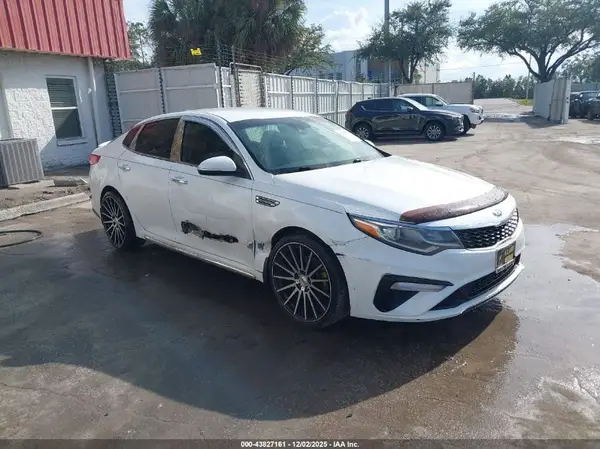 5XXGT4L37KG350987 2019 KIA OPTIMA - Image 1