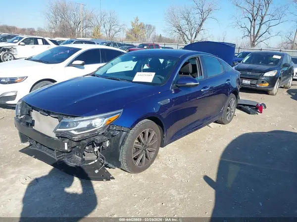 5XXGT4L37KG351895 2019 KIA OPTIMA - Image 2