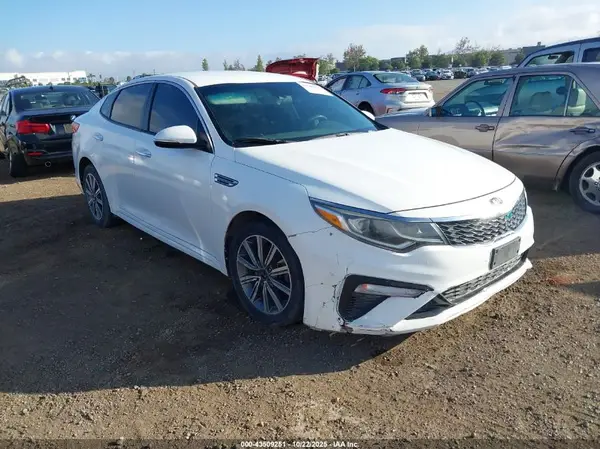 5XXGT4L37KG355235 2019 KIA OPTIMA - Image 1
