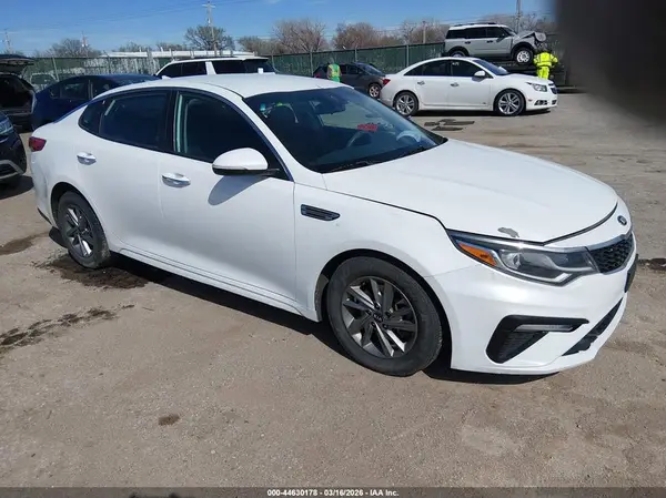 5XXGT4L37KG358233 2019 KIA OPTIMA - Image 1