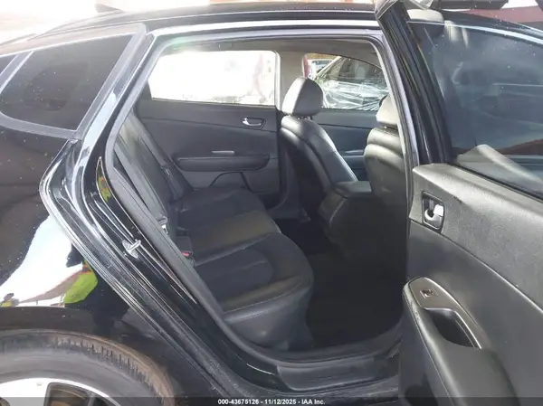 5XXGT4L37KG359477 2019 KIA OPTIMA - Image 8