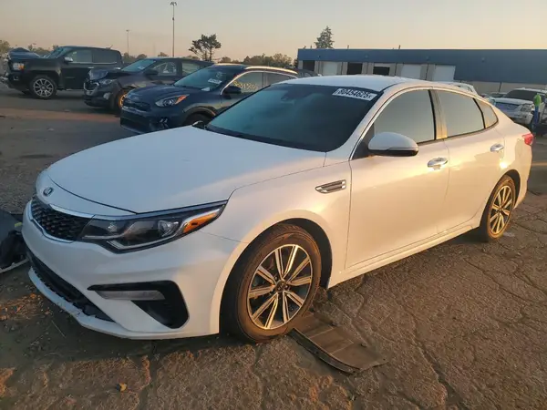 5XXGT4L37KG360838 2019 KIA OPTIMA - Image 1