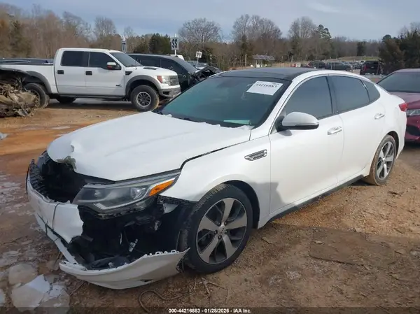 5XXGT4L37KG361908 2019 KIA OPTIMA - Image 2