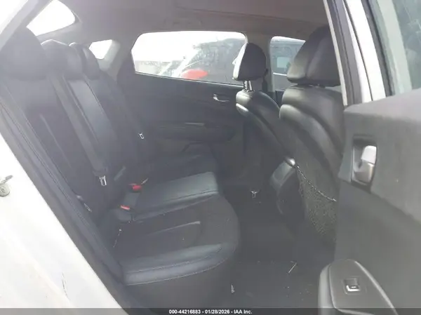 5XXGT4L37KG361908 2019 KIA OPTIMA - Image 8