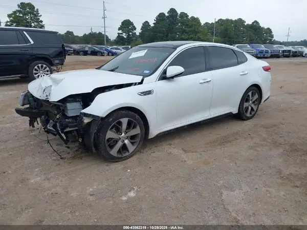 5XXGT4L37KG364808 2019 KIA OPTIMA - Image 2