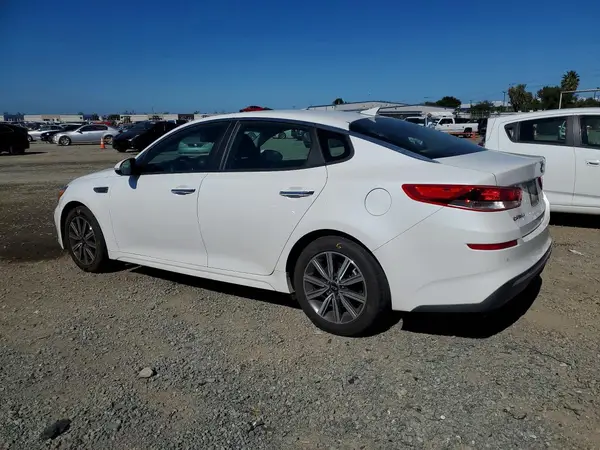 5XXGT4L37KG365585 2019 KIA OPTIMA - Image 2