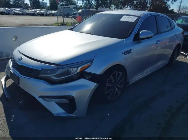 5XXGT4L37KG365697 2019 KIA OPTIMA - Image 2