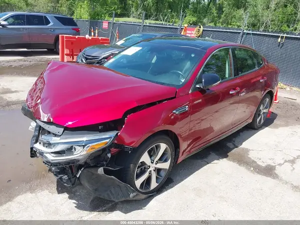 5XXGT4L37KG366560 2019 KIA OPTIMA - Image 2