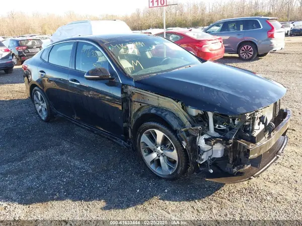 5XXGT4L37KG368275 2019 KIA OPTIMA - Image 1