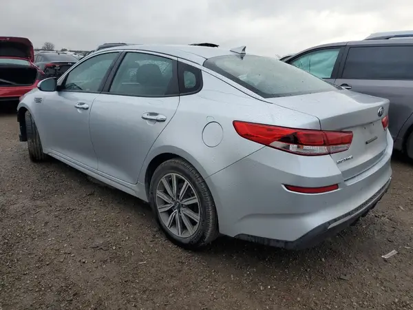 5XXGT4L37KG370074 2019 KIA OPTIMA - Image 2