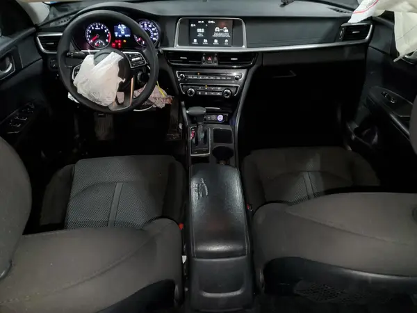 5XXGT4L37KG370446 2019 KIA OPTIMA - Image 8