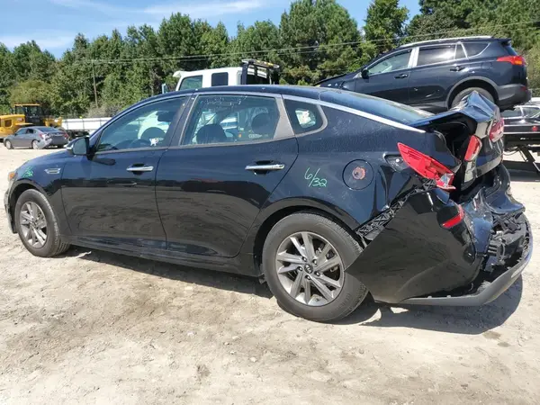 5XXGT4L37KG374447 2019 KIA OPTIMA - Image 2
