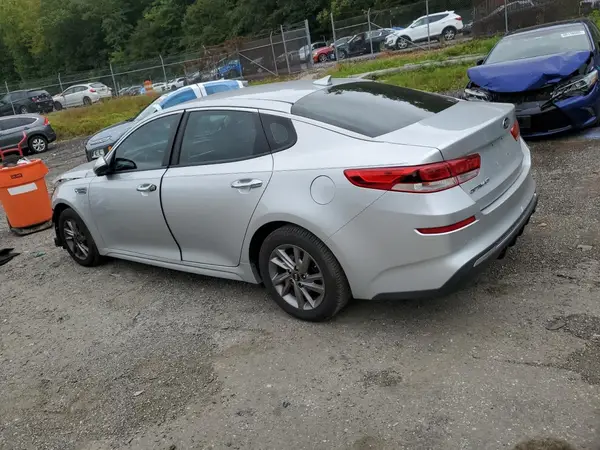 5XXGT4L37LG381397 2020 KIA OPTIMA - Image 2
