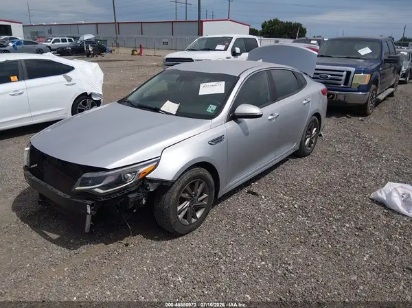 5XXGT4L37LG384414 2020 KIA OPTIMA - Image 2