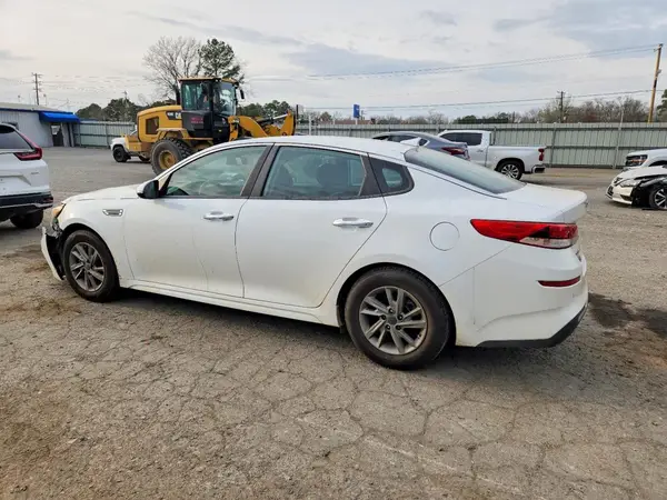5XXGT4L37LG385093 2020 KIA OPTIMA - Image 2