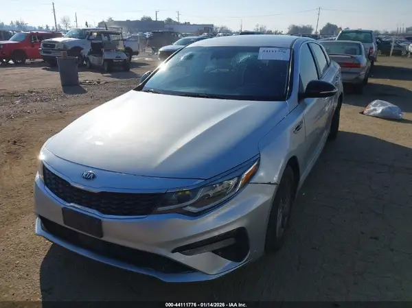 5XXGT4L37LG386664 2020 KIA OPTIMA - Image 2