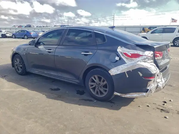 5XXGT4L37LG389239 2020 KIA OPTIMA - Image 2